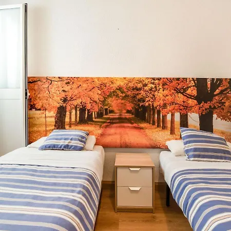 Holiday home Comfy In Near Town Centre *